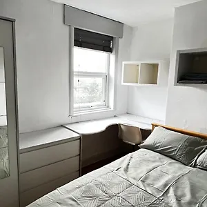 36 Park Road House Homestay