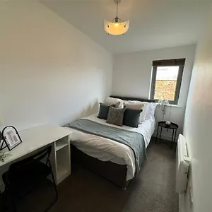 Central Ocean Village W Parking 6beds Southampton